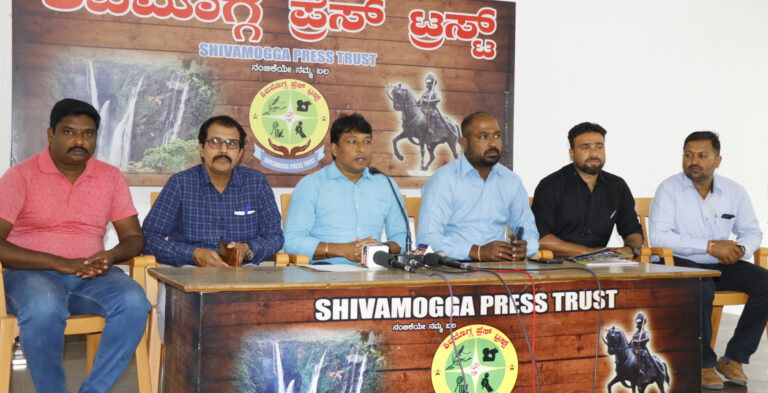 18-press meet- press trust (1)