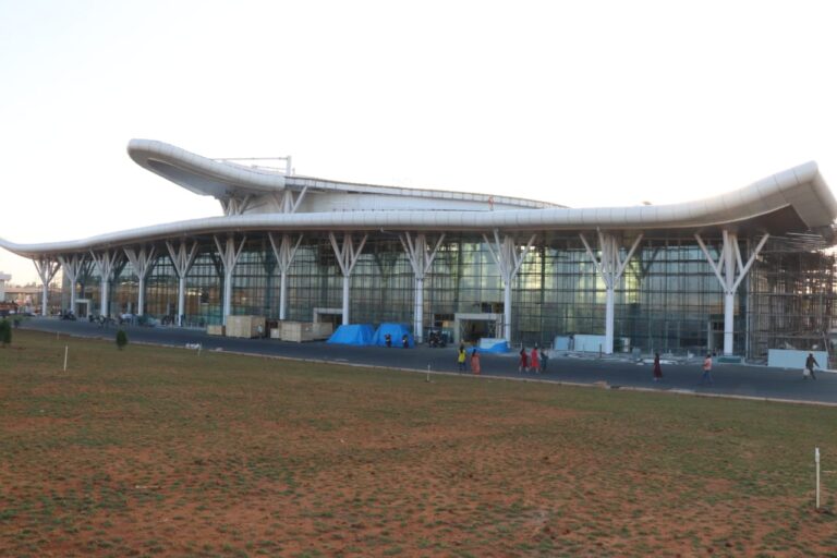 43b4ab2d-d446-4987-9fd0-97c45835ba27