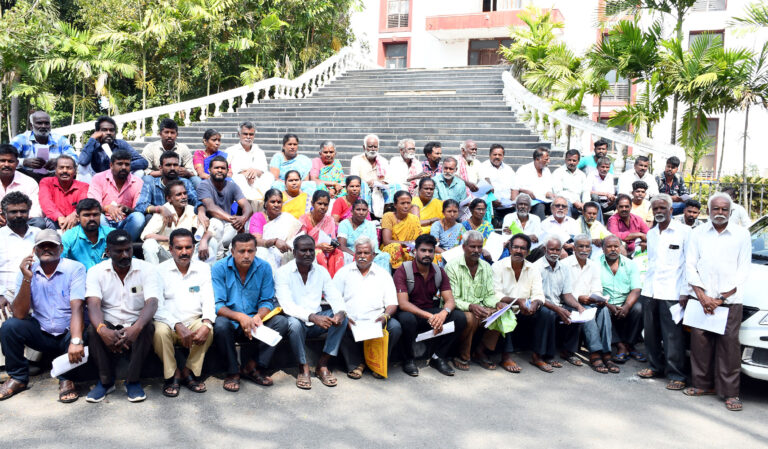 19 Eraganal Grama Pratibhatane @ Dc Office (3)