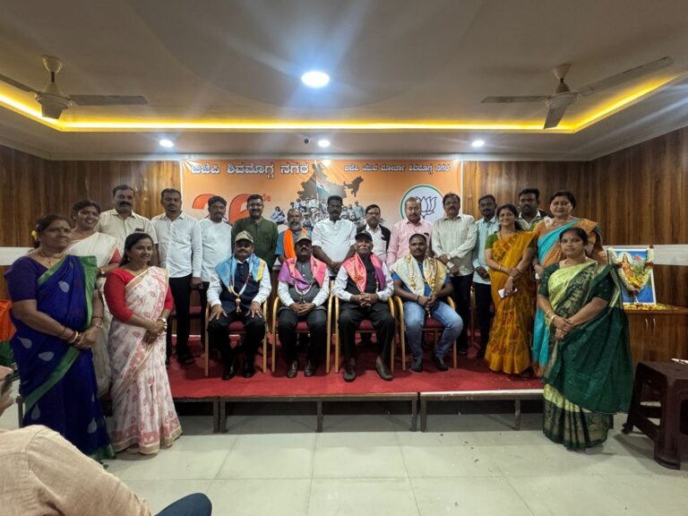 e05342f2-eb7c-420d-8574-ccbfd25ae1d5