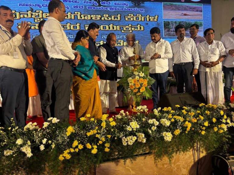 f2ea527c-e411-4857-bb83-1c4108552371