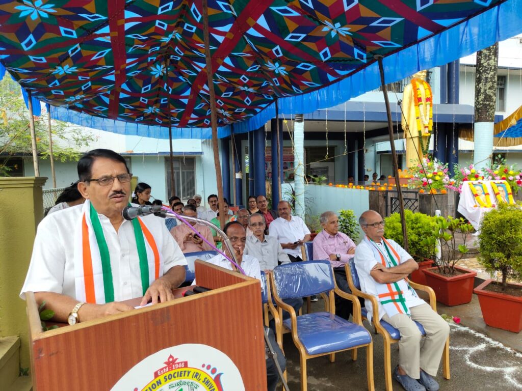 fa28f2ca-9dd3-43b0-8c5c-31bcc7f26011