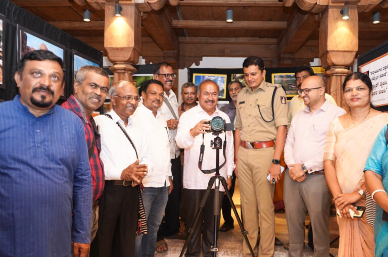 25-Kala dasara-shivappa nayakana aramane (1)