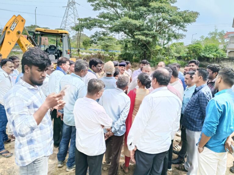 2b818b12-9811-4165-8d20-088482fd9fca