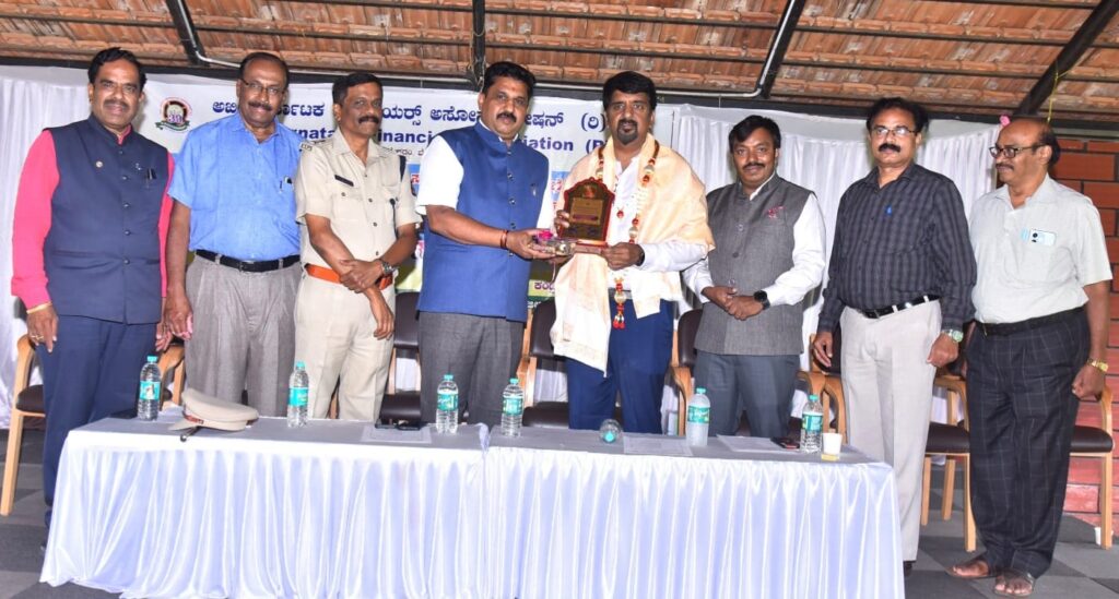 c2433c62-21cb-4c67-8d5f-0d1a42e496c0