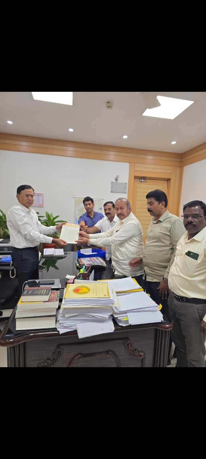 Screenshot_20251119_202051_WhatsApp