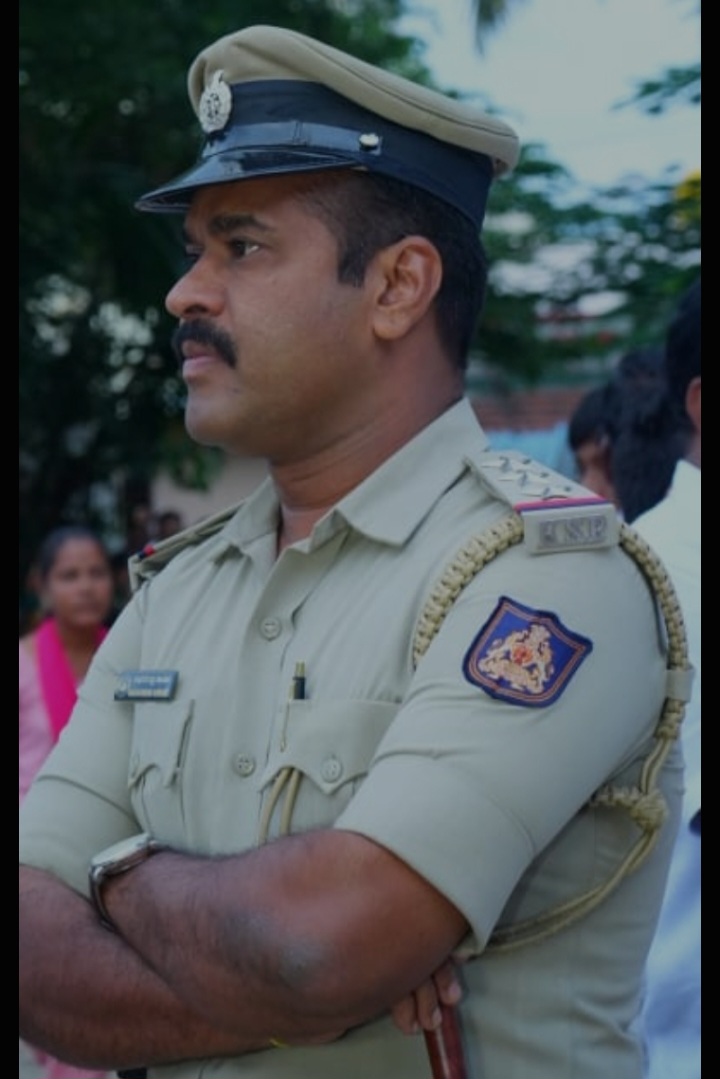 Screenshot_20251211_112044_Samsung Internet