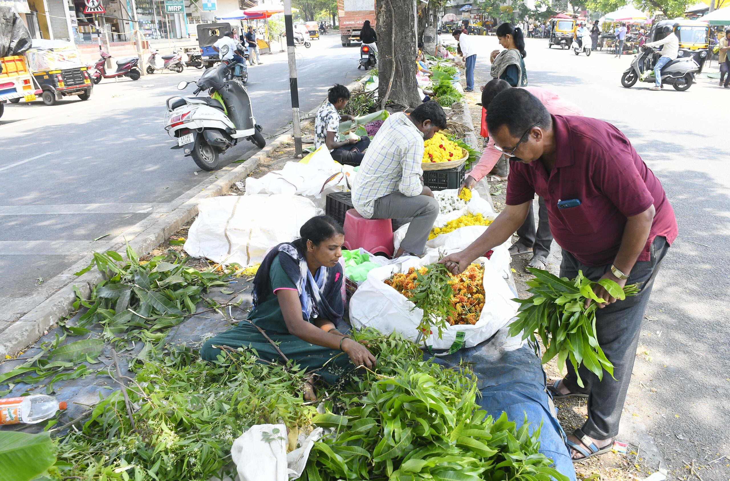 18-yugadi habbada karidi-tarakari market-1 (3)